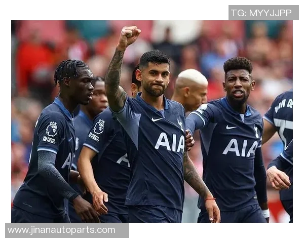 热刺对阵西汉姆联直播全程回顾与精彩瞬间分析